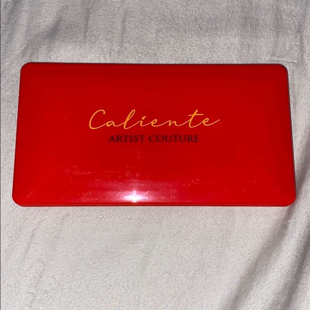 Artist couture caliente eyeshadow